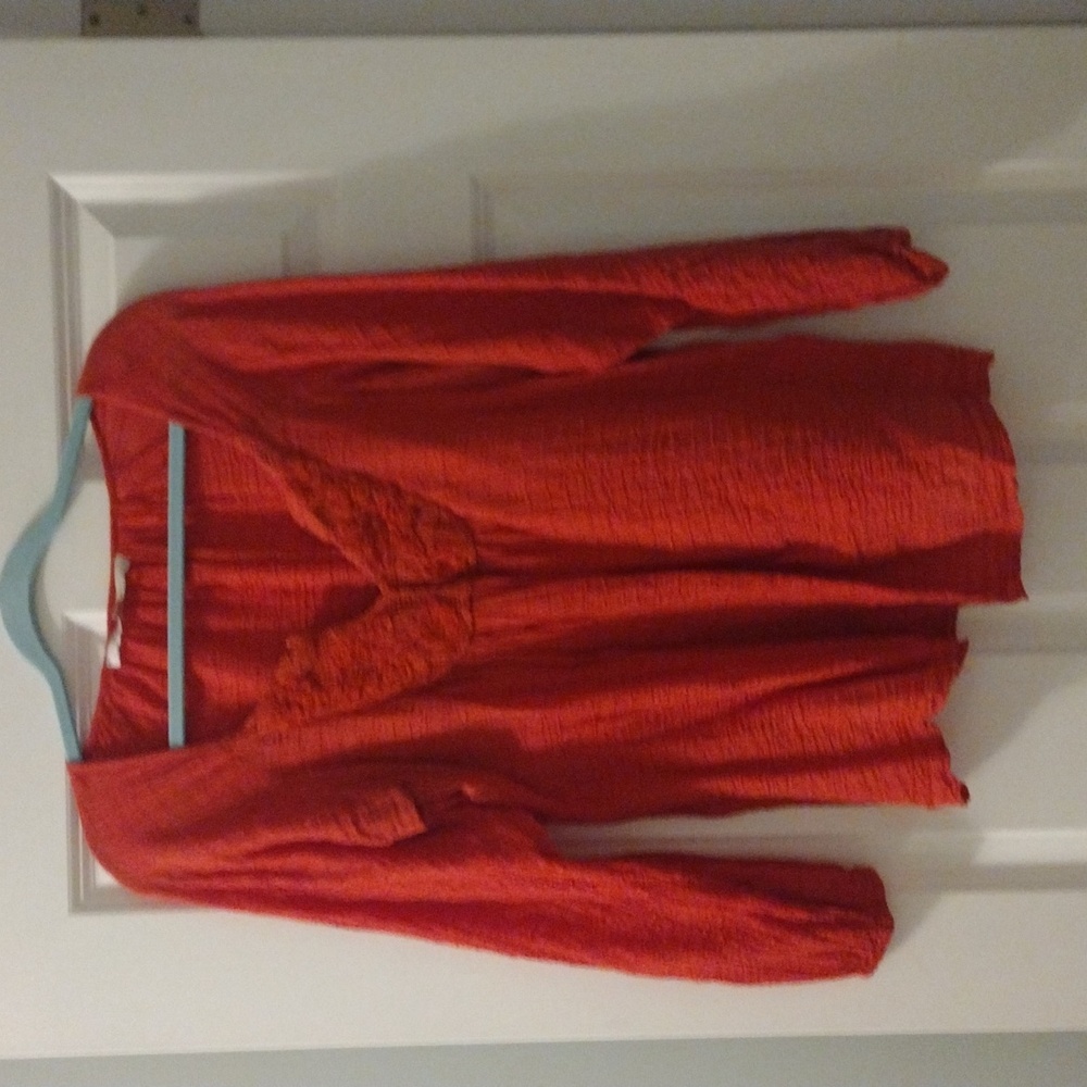 Max studio large womens red blouse
